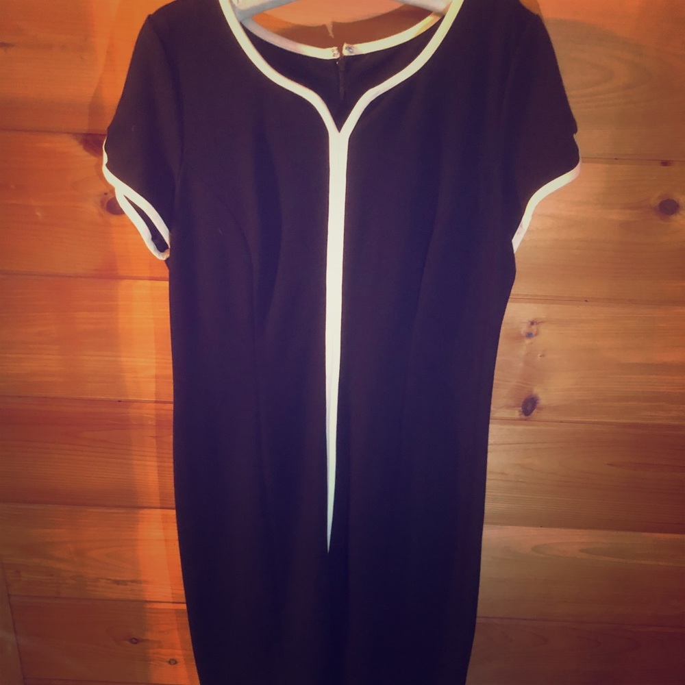 Black and white shift dress